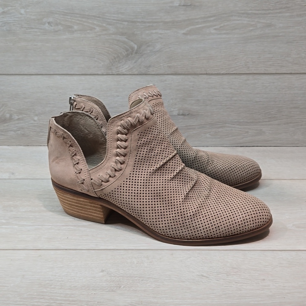 Vince Camuto Women Palmina Leather Heels Boots shoes sz 11M